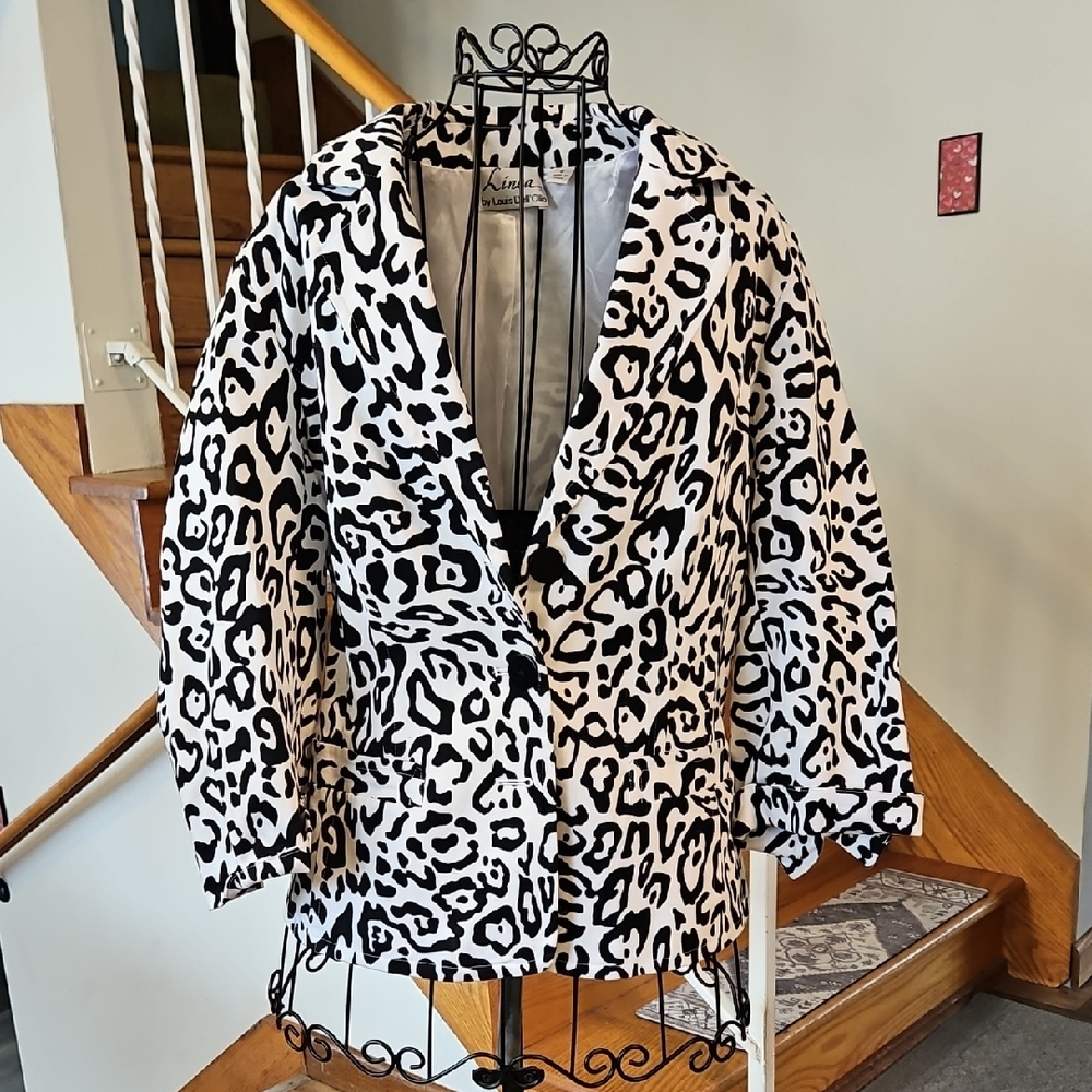 👚Linea By Louis Dell'Olio Black and White Leopard Print Blazer